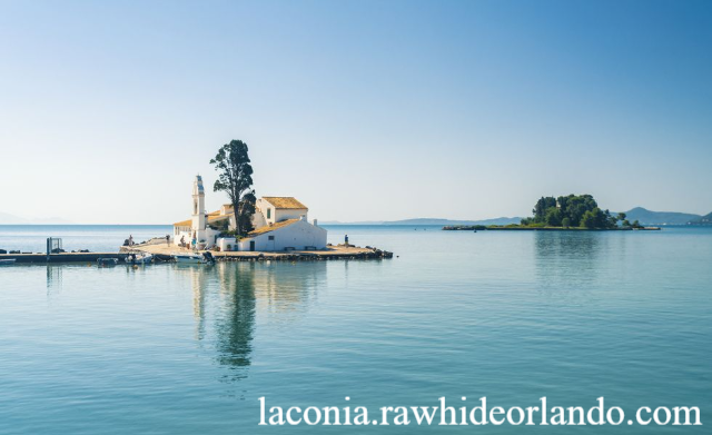 Liburan ke Yunani Jangan Lewatkan Pesona Paleokastritsa