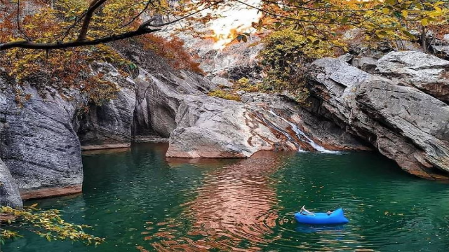 Sanghyang Heuleut: Oase Mistis di Jantung Bandung Barat